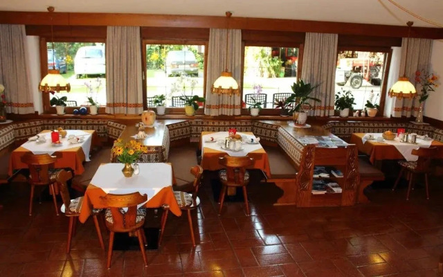 Hotel Garni & Apartments Bründlerhof