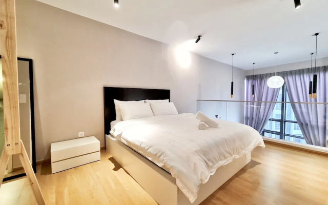 Ekocheras Suite
