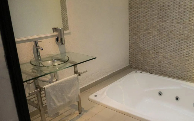 Suites Milán Room