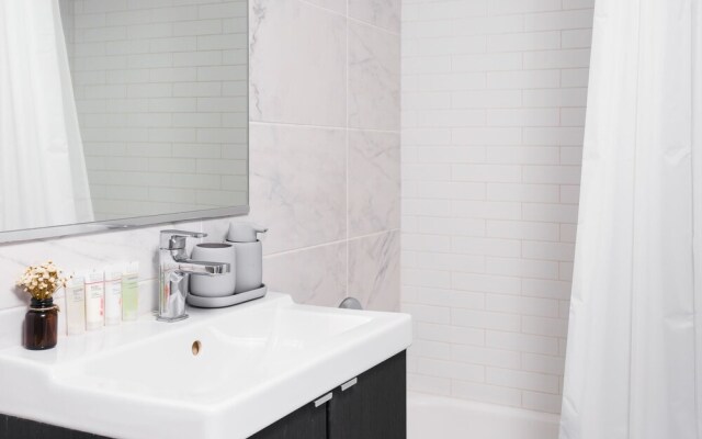 MONTCLAIR - Modern CWE Apts near BJC by Zencity