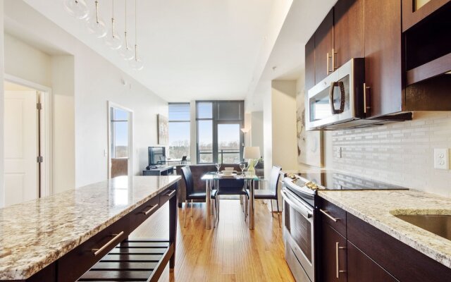 Bluebird Suites near Bethesda Metro