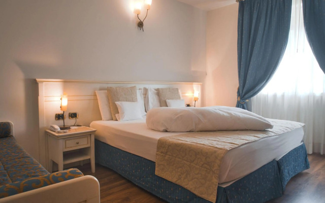 Villa Nicolli Romantic Resort - Adults Only