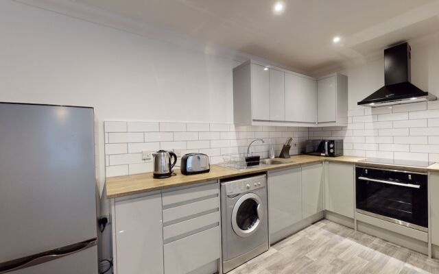 Bridge Apartments by Karah Suites