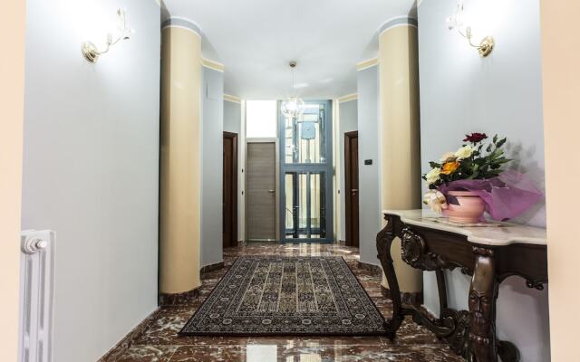 Luxury House