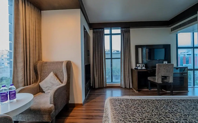 Hotel Aditya Park Regent – Guest Rooms – Jaipur