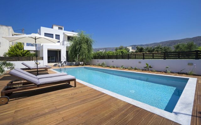 Seametry Luxury Living Villa