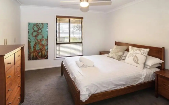 Crystal Shores,Pet Friendly, Beach, Family