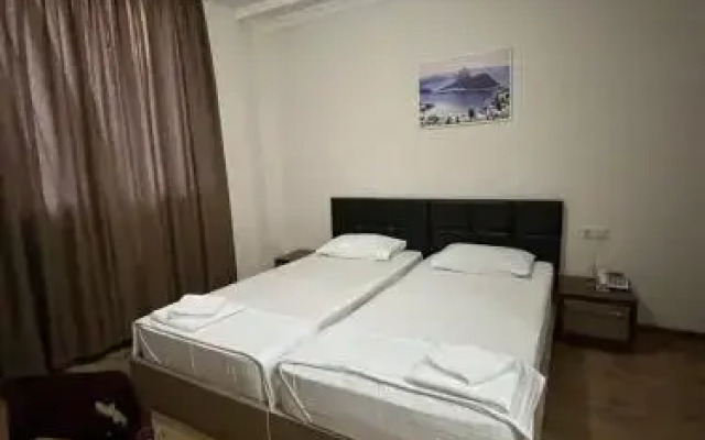 Ventura Hotel