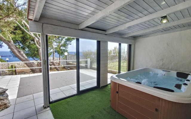 Dis003 in Marittima With 3 Bedrooms and 1 Bathrooms