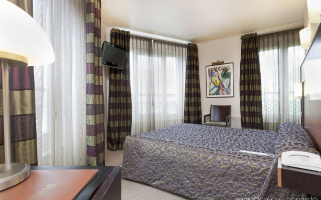 Hôtel Raspail Montparnasse