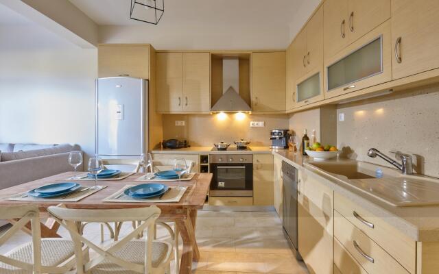 Superior Apartment Nikos