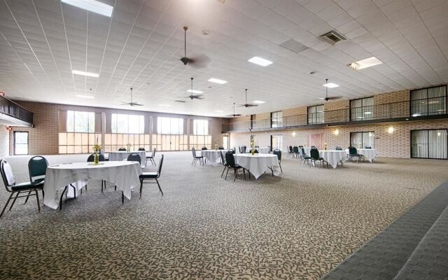 Best Western Wichita North Hotel & Suites