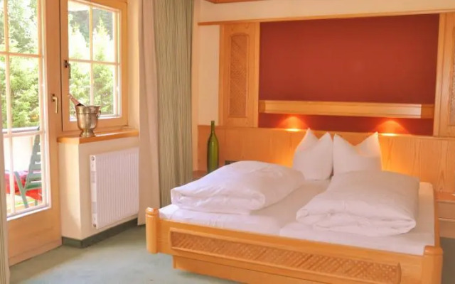 Hotel Victoria Garni