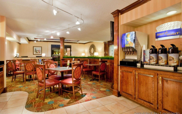 Holiday Inn Express Danville by IHG