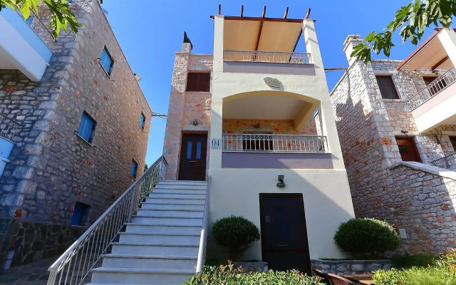 Vathi Hotel