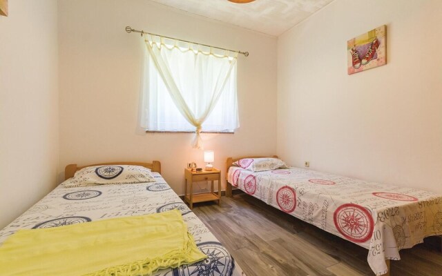 Stunning Home in Medulin With Wifi and 2 Bedrooms