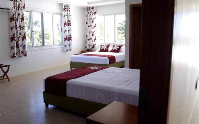 Alec's Hotel