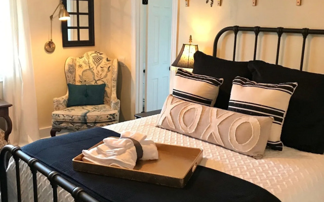 The Plantation House Boutique Inn