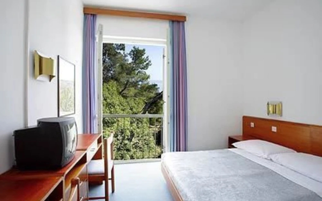 Marina Sunny Hotel by Valamar