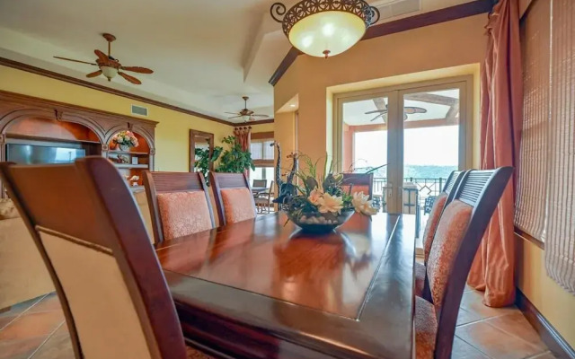 CR Luxury Terrazas 3A 3 Bdrm