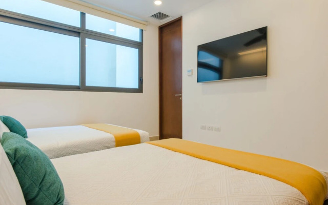 Location - 2 bdr - Rooftop Pool w Sea View - C306