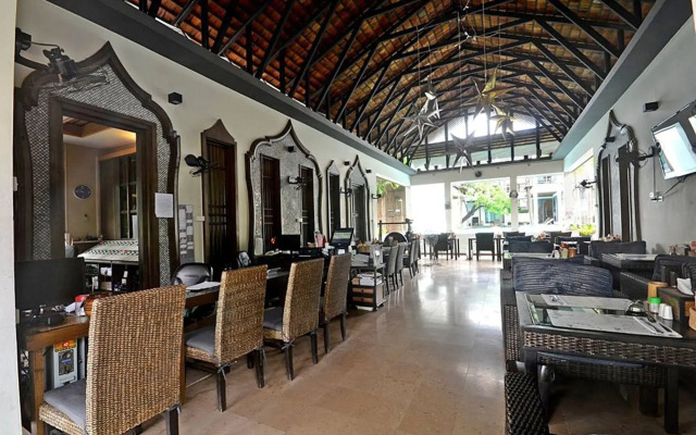 Paragon Inn
