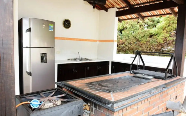 Finca Lago Calima With Excellent View