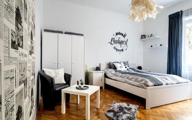 Colors Apartment