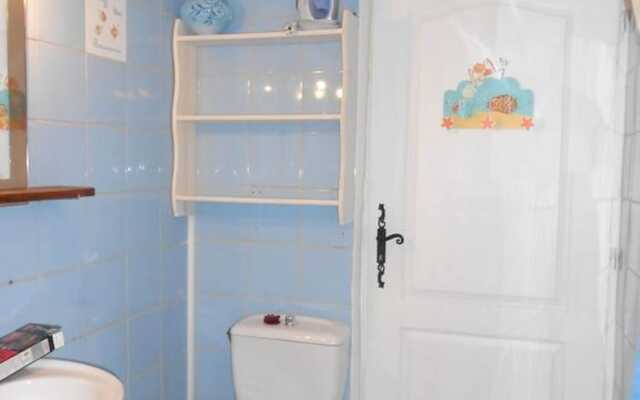 House With 2 Bedrooms in Gujan-mestras, With Wonderful Lake View, Encl