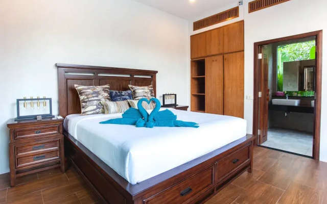 Modern Zen Pool Villa by Rents In Phuket