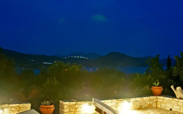 Captain Mike's Villa