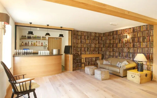 The English Wine Centre