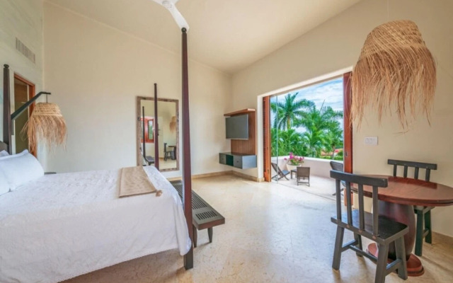 Villa Alamanda in Mexico City