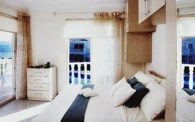 Flamingo Country Club