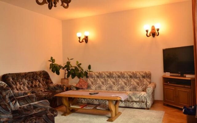 Hostel Tolek