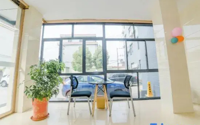 GreenTree Zhixuan Hotel (Zhangjiagang Bonded Area Logistics Park Deji Town)