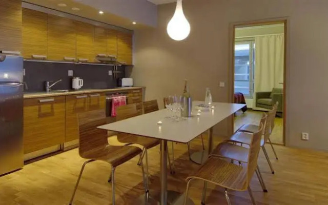 Levi Suites Unna Mànnu