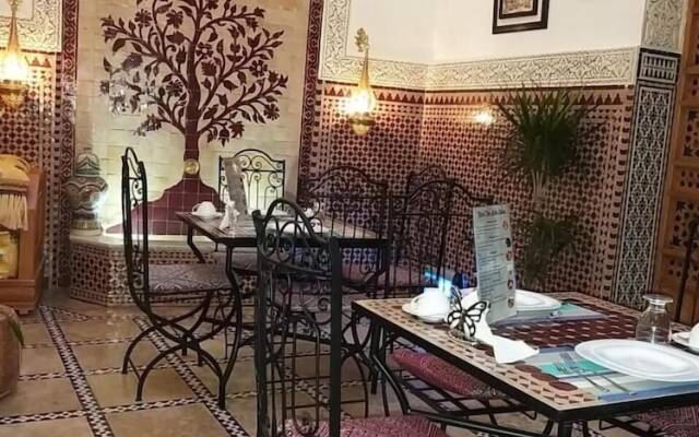 Riad Le Petit Patrimoine De Fés