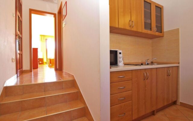 Apartment 1305