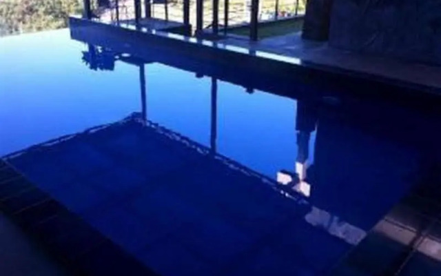 万隆坎普恩达恩勒姆班阿古恩别墅(Villa Agung at Kampung Daun Lembang Bandung)