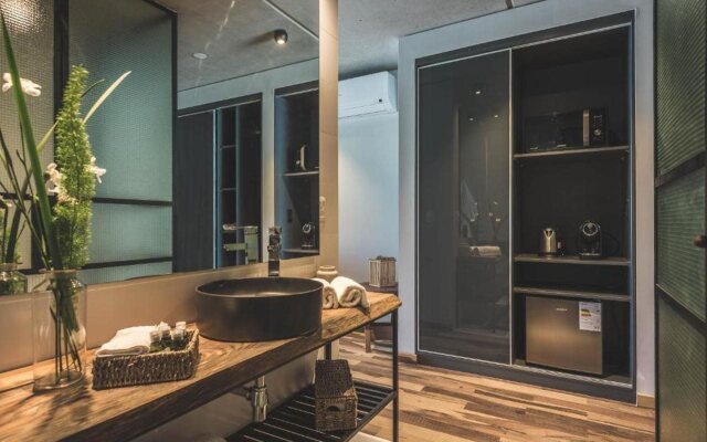 Be House Suites & Spa