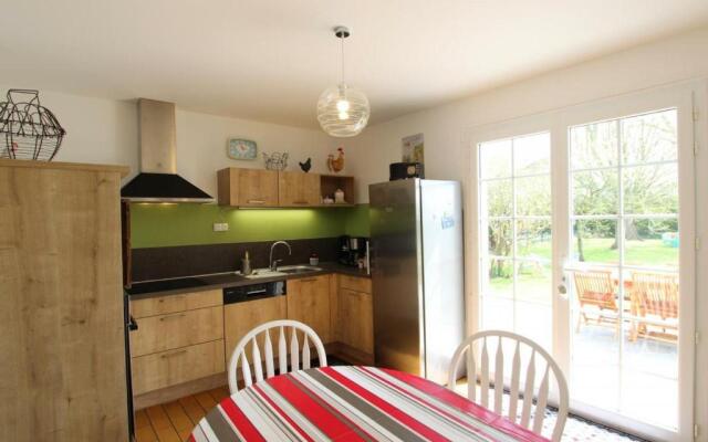 Gîte Bricqueville-sur-Mer, 6 pièces, 11 personnes - FR-1-362-403