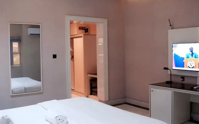 2020 HOTELS & APARTMENTS  Wuye