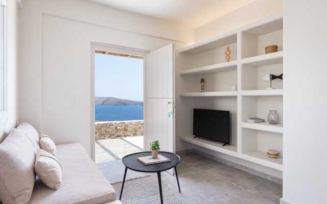 Отель Kythea Suites Kythnos