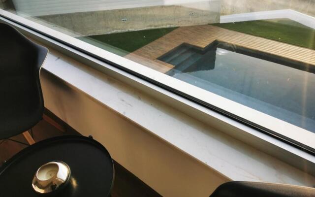 Maximos Luxury Villa with Pool -BREAKBOOKING-CY