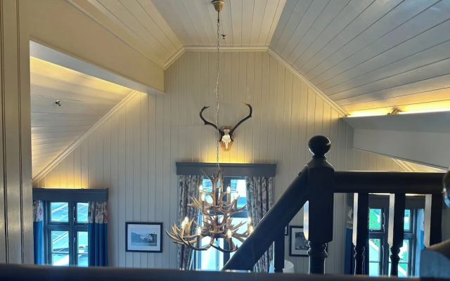 Hofslund Fjord Hotel