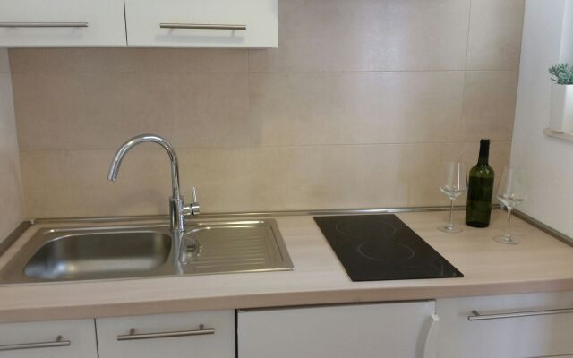 Studio apartment Marijo - with parking: SA1 Baska Voda, Riviera Makarska