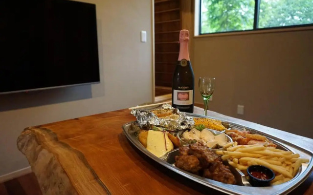 Traditional Japanese style house【SHIZUKU-tei】