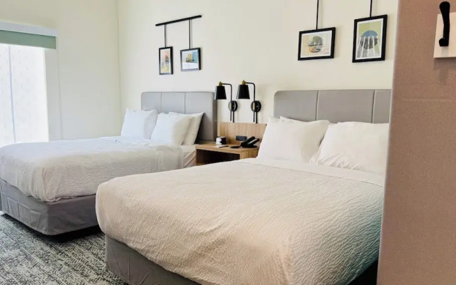 Sleep Inn & Suites