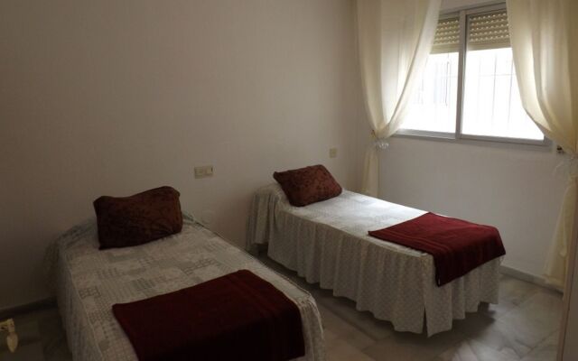 Apartment Fuengirola 101354 2 Bedroom Apartment By Mo Rentals